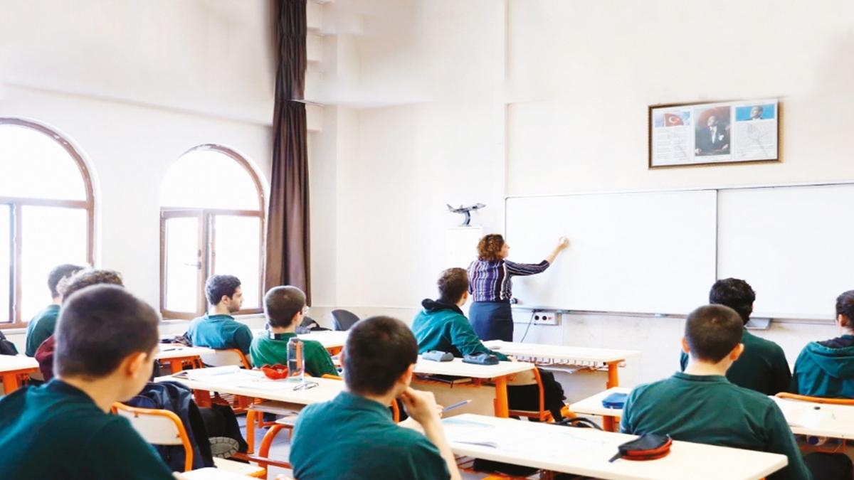 Ortaokulda ift yabanc dil dnemi... ngilizce ve Almanca ders saati artyor