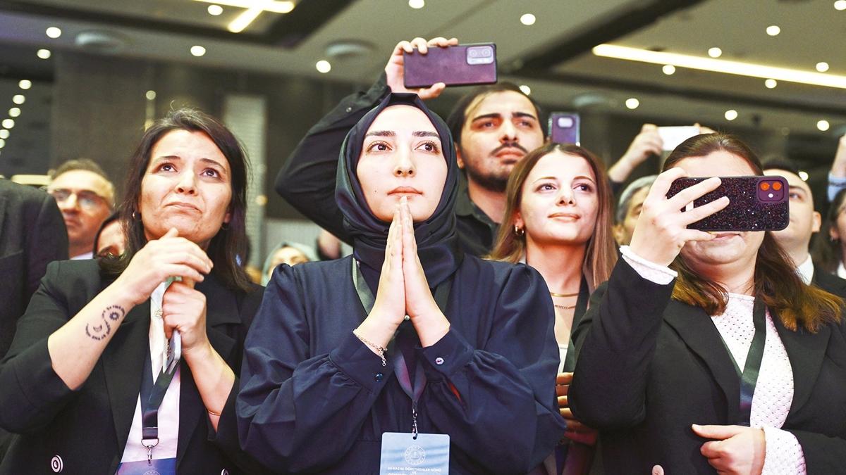 15 bin retmen iin mlakat heyecan