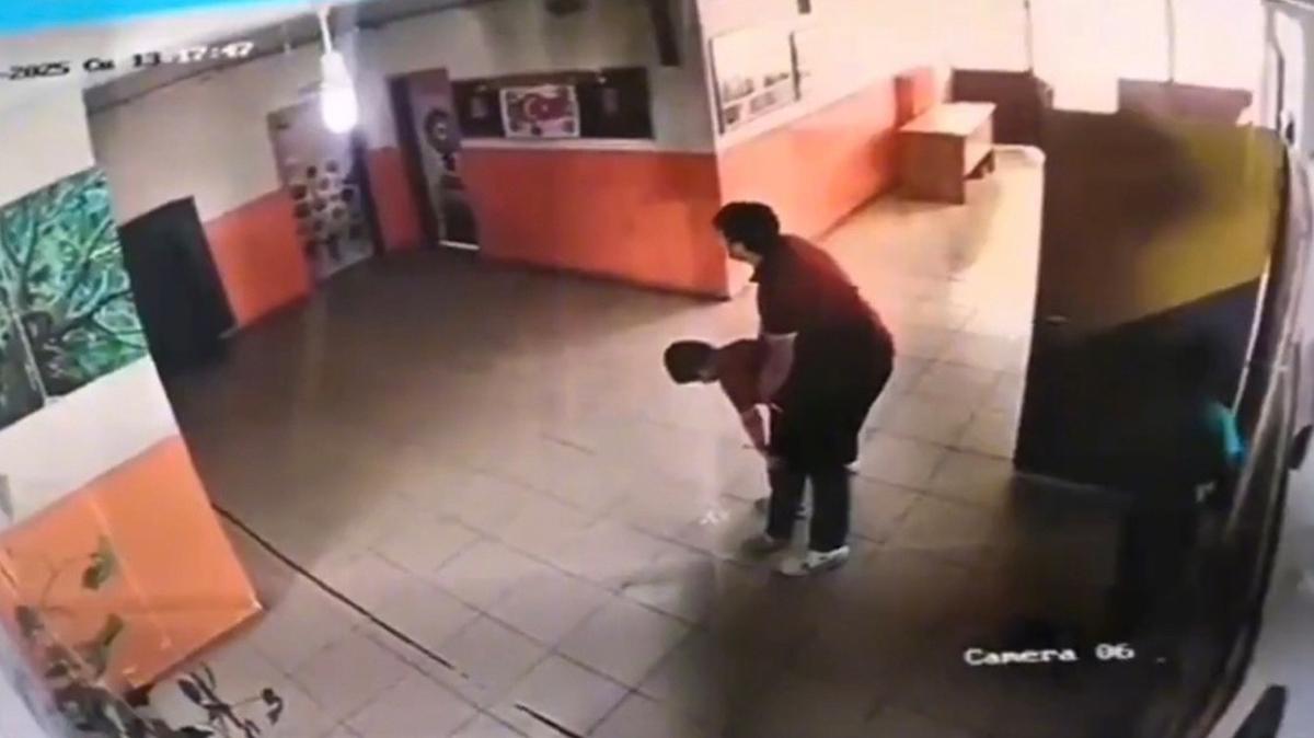 Saniyelerle yart, rencisinin hayatn kurtard