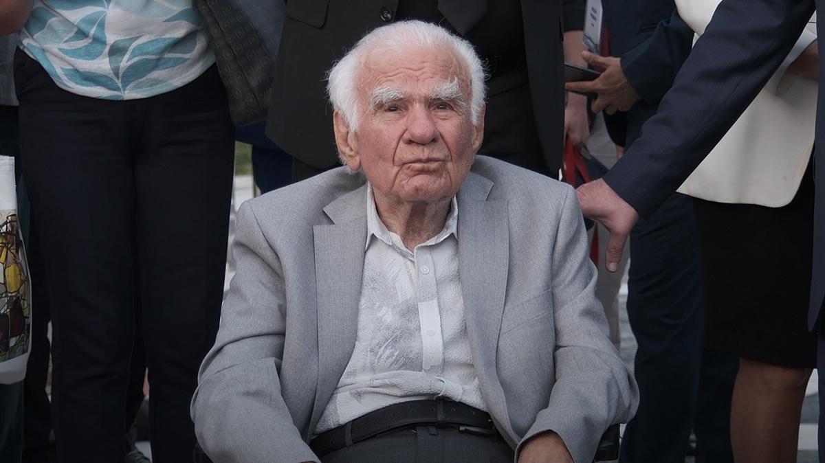 Trk salk camiasnn ac gn! Prof. Dr. Gazi Yaargil hayatn kaybetti