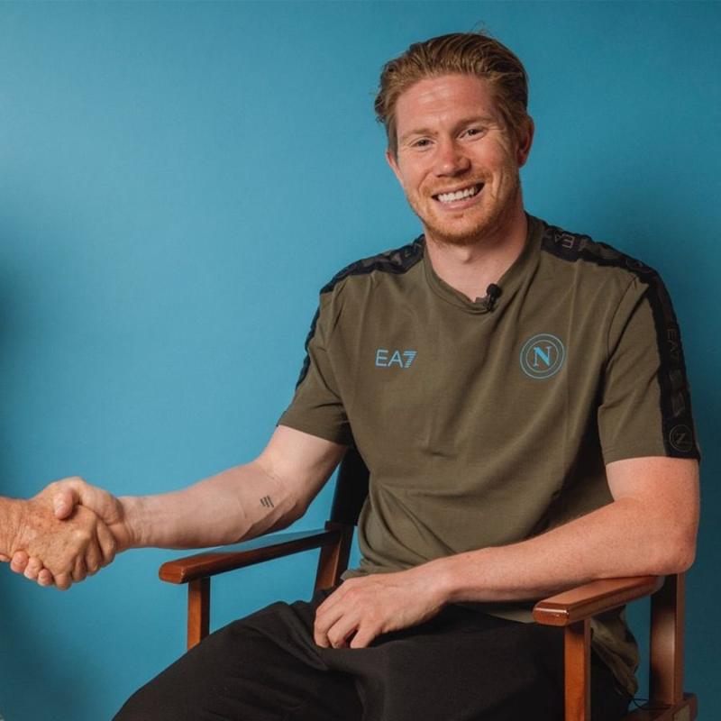 Kevin De Bruyne resmen Napoli'de!