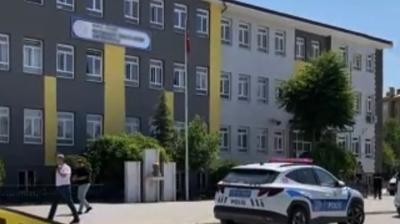 Konya'da okulda silahl saldr! Bir retmen hayatn kaybetti