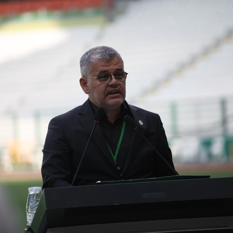 Konyaspor'da bakanlk grevine mer Atiker geldi