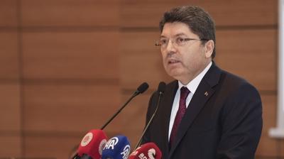 Bakan Tun, srail'in ran'a ynelik saldrsn knad