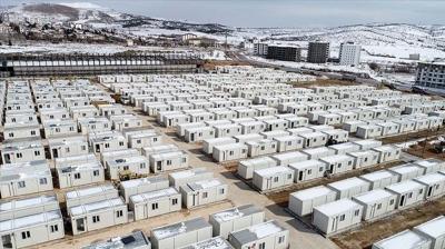 Elazığ'da konteyner kentler tahliye ediliyor