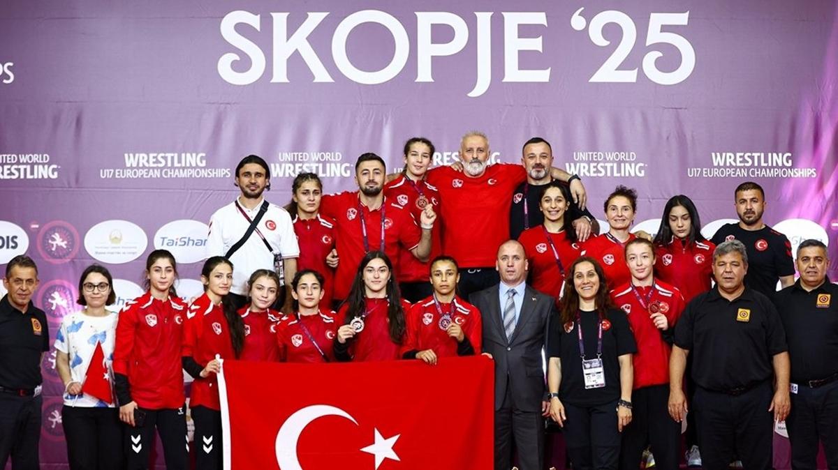 17 Ya Alt Avrupa ampiyonas'n milli sporcular zirvede tamamlad