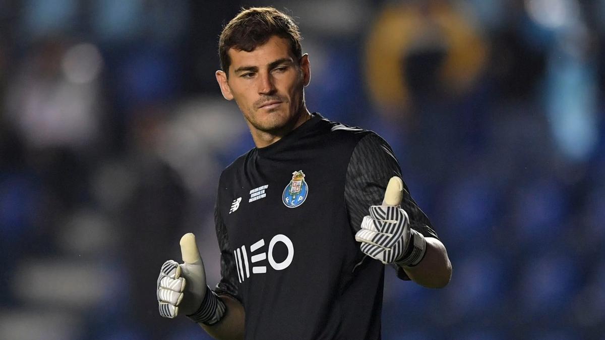 Iker Casillas, Porto'dan 170 milyon lira istiyor