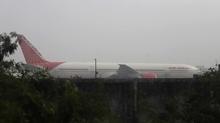 Bir Air India vakas daha! Bomba ihbar nedeniyle acil ini yapt