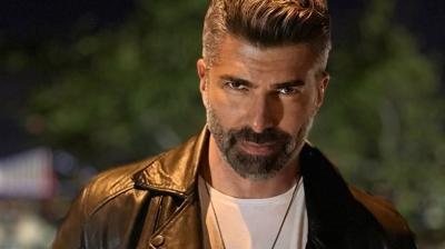 Cenk Torun'un olu sosyal medyay yakt geti! 'Mankenlere ta karr'