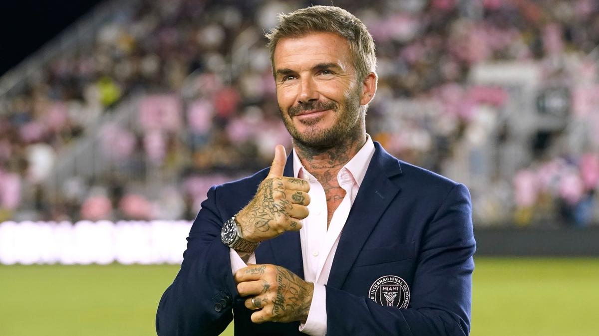 David Beckham'a "Sir" nvan verildi