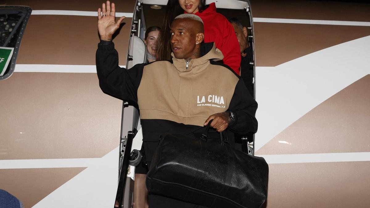 Hoa kal Anderson Talisca! Ayrl resmen duyurdular