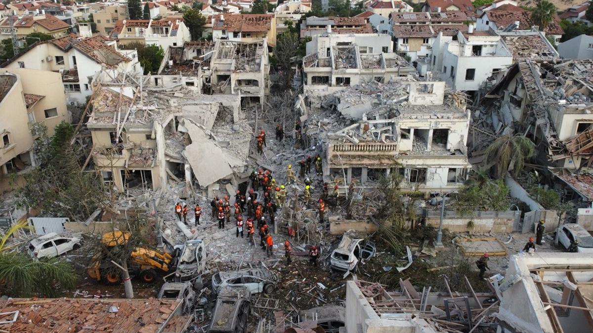 srail: Ramat Gan ehrinde hasar akl almaz boyutta