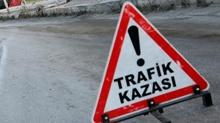 Eypsultan'da pe pee motosiklet ve ETT kazas