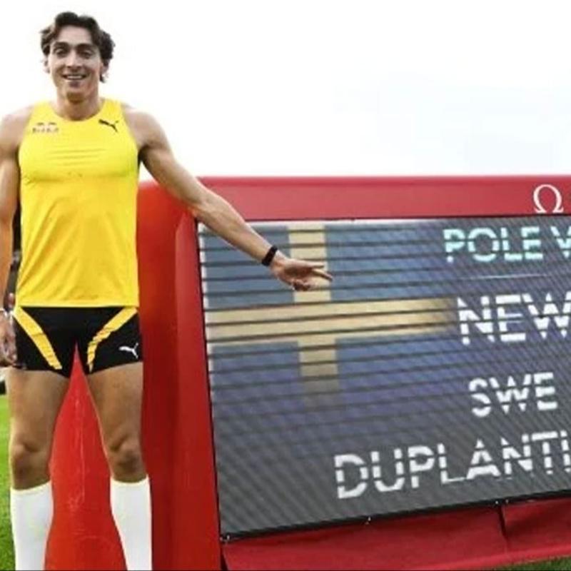 Armand Duplantis'ten bir dnya rekoru daha