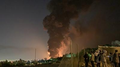 srail'in saldrlar devam ediyor! Sivillerin bulunduu bina hedef alnd