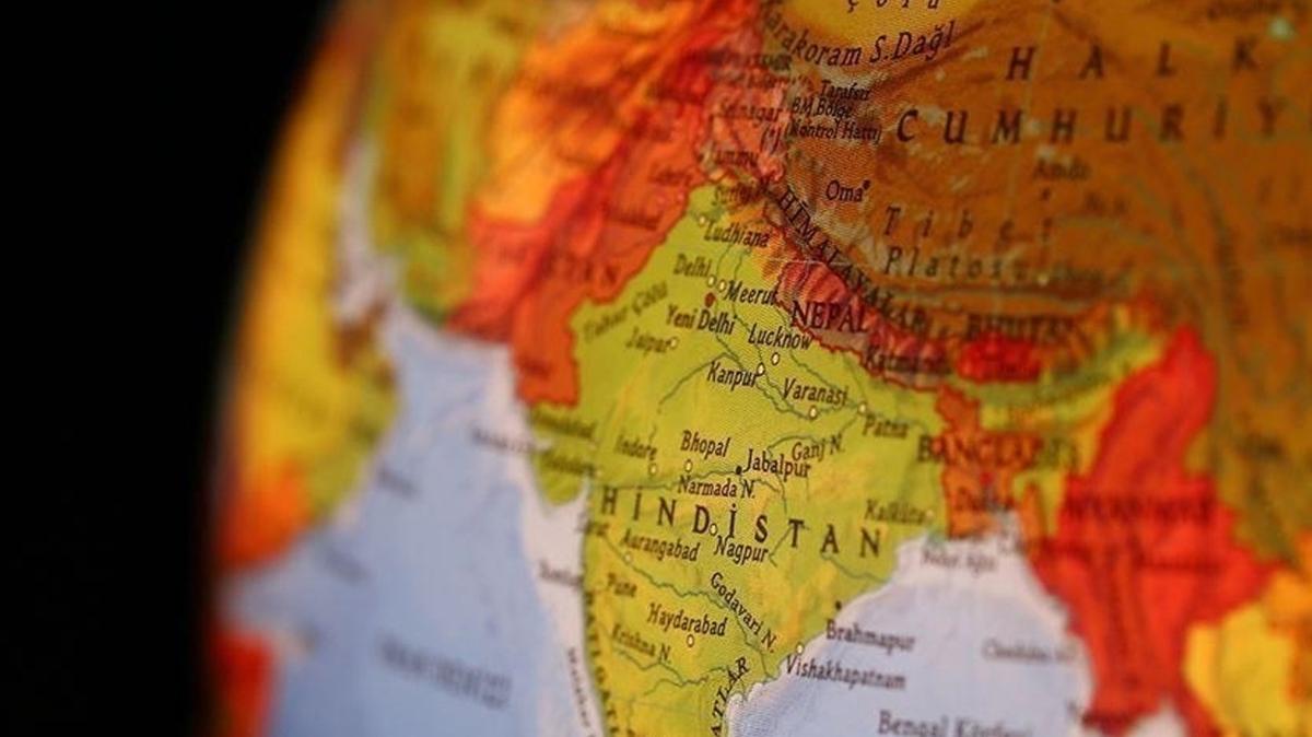 Hindistan'da yldrm isabet etti: 9 kii hayatn kaybetti