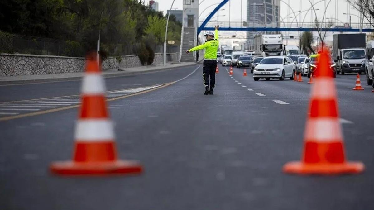 skdar'da zgr Gazze mitingi iin yollar kapanyor