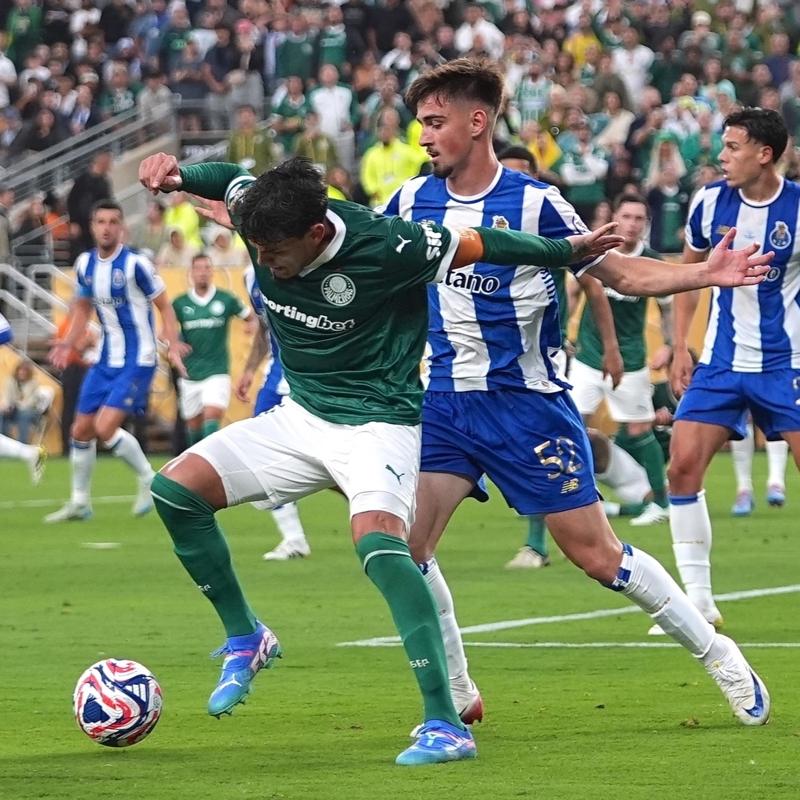 Porto, Palmeiras'la berabere kald