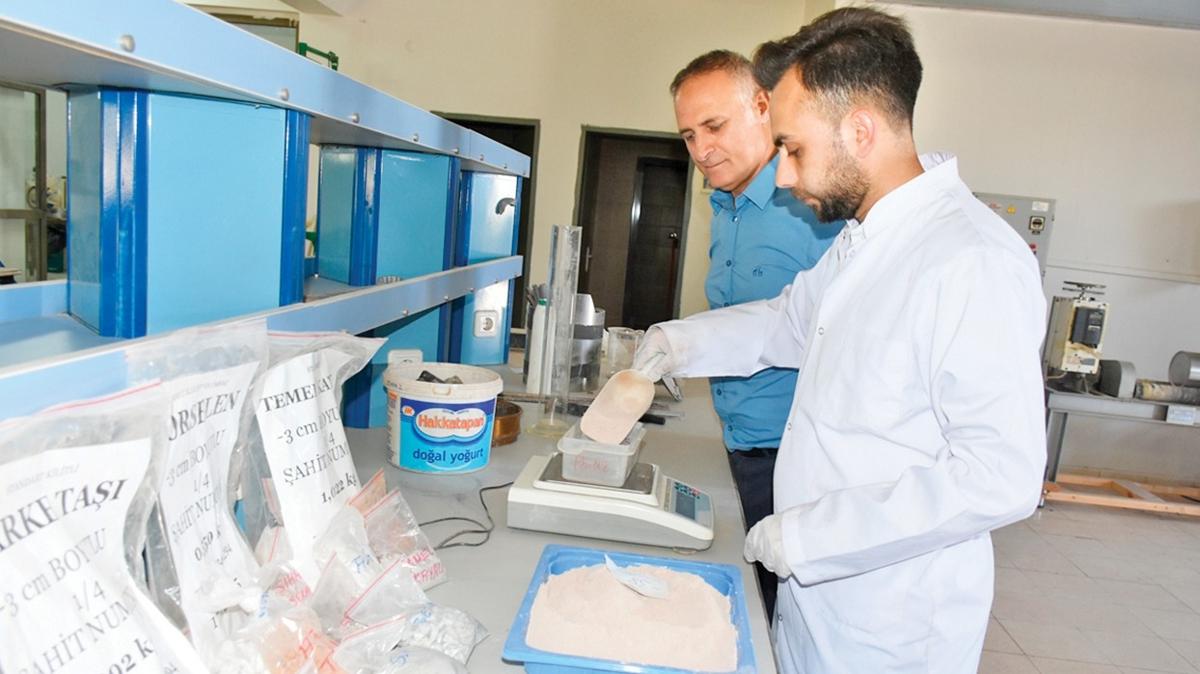 Bina enkazndan mermer yaplacak