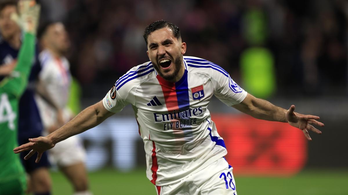 rayan cherki manchester city manchester united fotoraflar resimleri