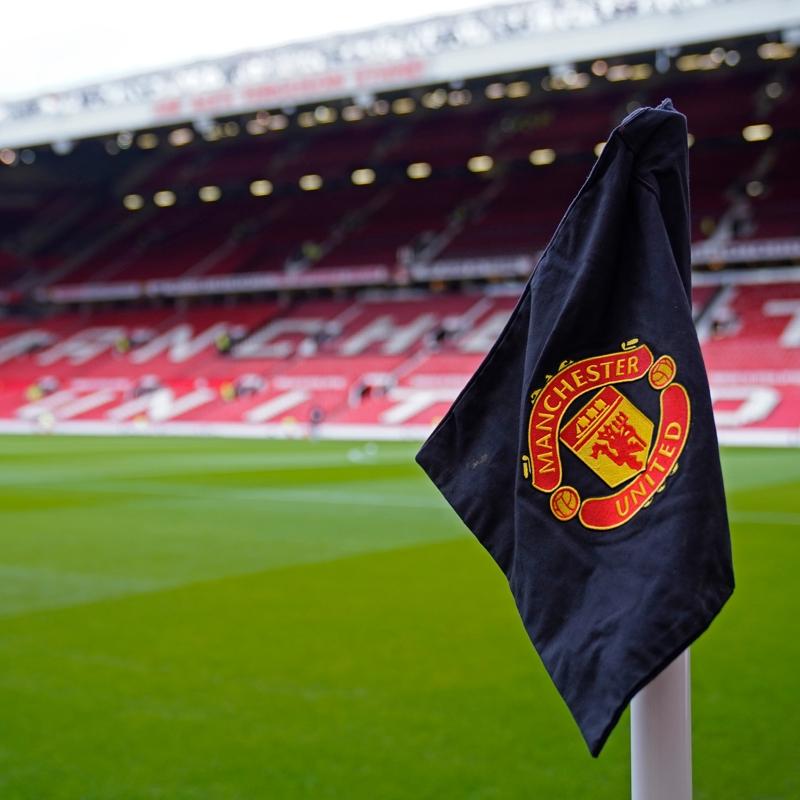 Manchester United'da hedef ifte ampiyonluk
