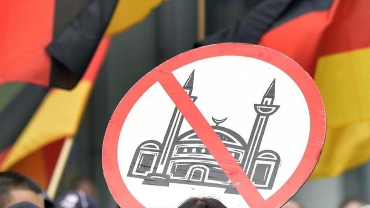 mslman islamofobi almanya islam  mslman kart avrupa fotoraflar resimleri