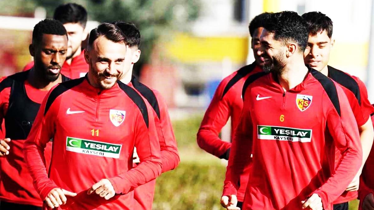 Kayserispor yeni sezon hazrlklarna balyor