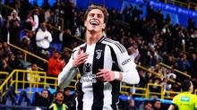 Kenan Yldz Trk futbol tarihine geti! Daha nce bylesi grlmedi