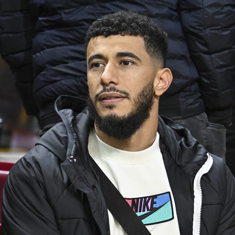 Belhanda'dan Giroud'ya byk vg: Onunla oynamak ayrcalkt