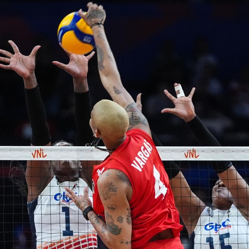 Sultanlar 5'te 5 dedi! Dominik Cumhuriyeti'ni 3-0 ile getik