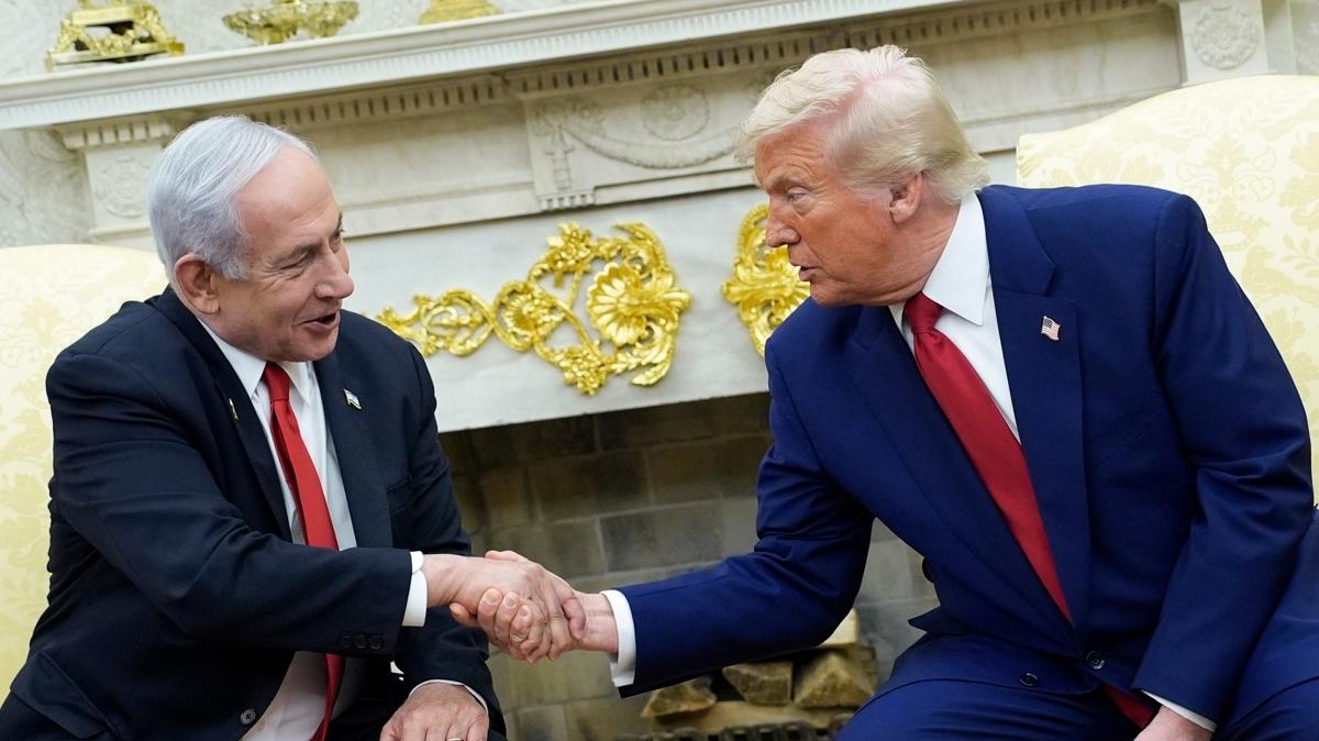 Orta Dou'da scak saatler...Trump ve Netanyahu grt