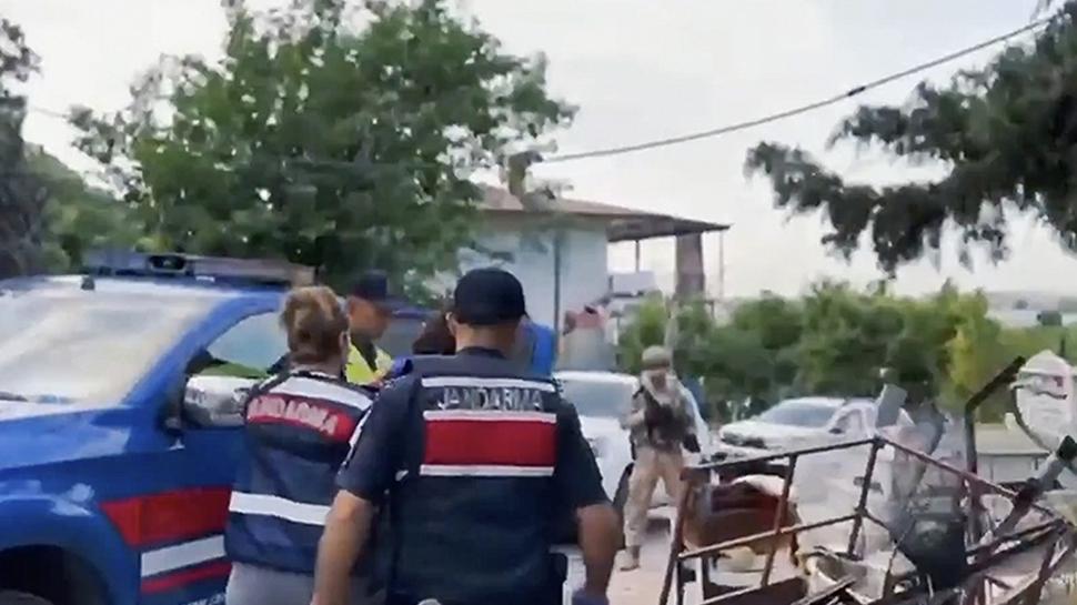 NARKOKAPAN Antalya operasyonunda 107 torbac yakaland