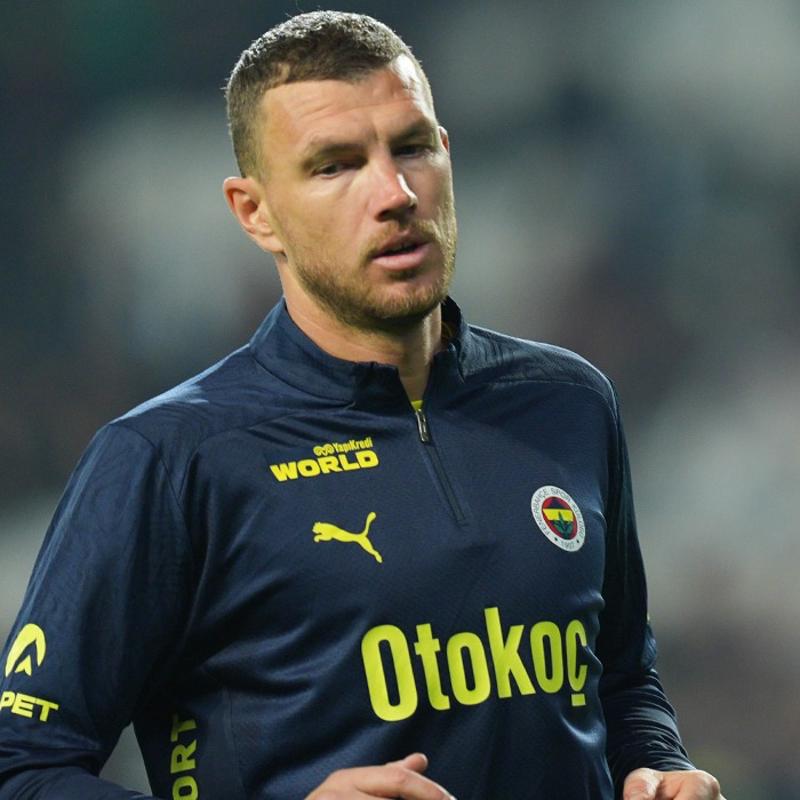 Resmen duyurdular! te Edin Dzeko'nun yeni takm