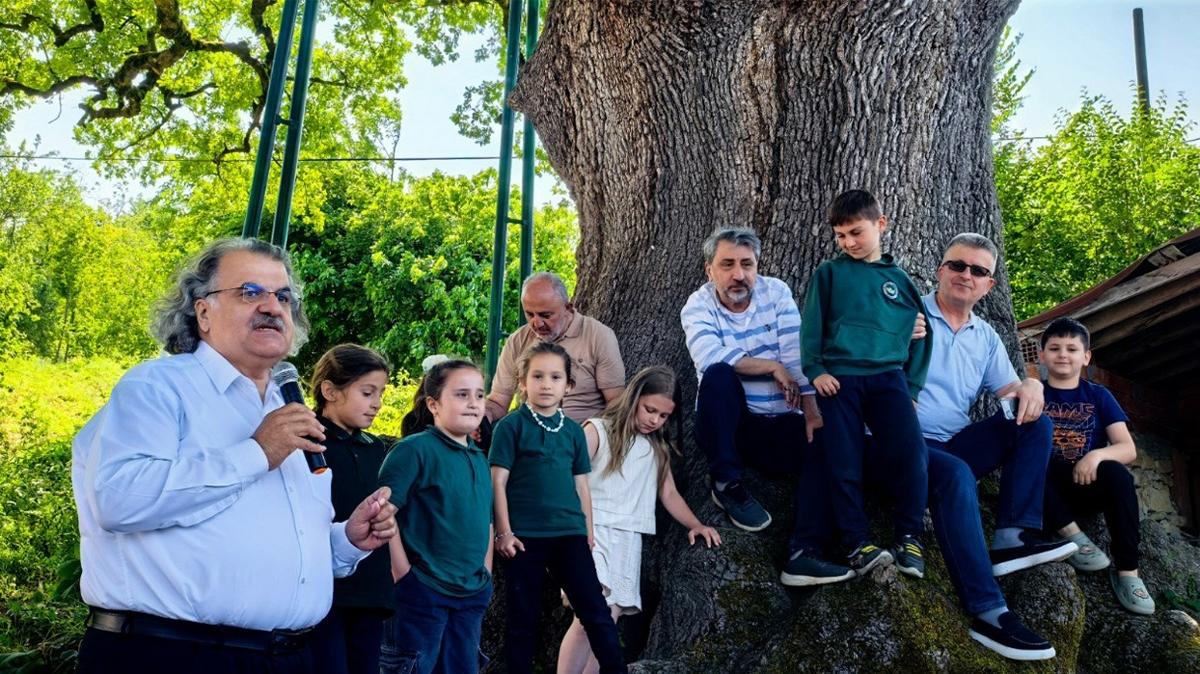 Sinop'un ocuklar Akabk'teki Ant Mee'nin masaln yazd