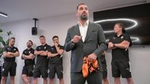 Arda Turan, Shakhtar Donetsk'in banda ilk antrenmannda
