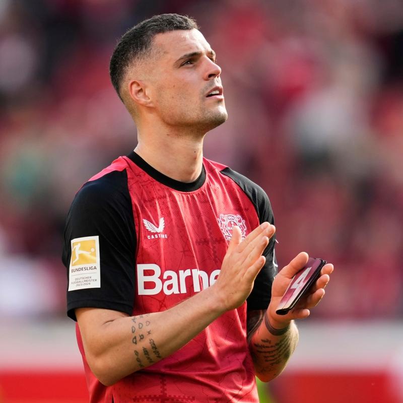 Milan, Granit Xhaka ile el skt