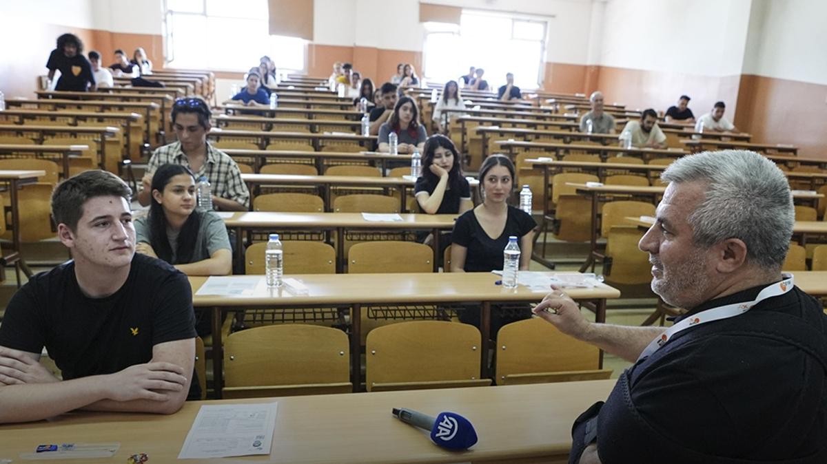 2,5 milyonun stnde renci ter dkecek! YSK'de ilk oturum balad