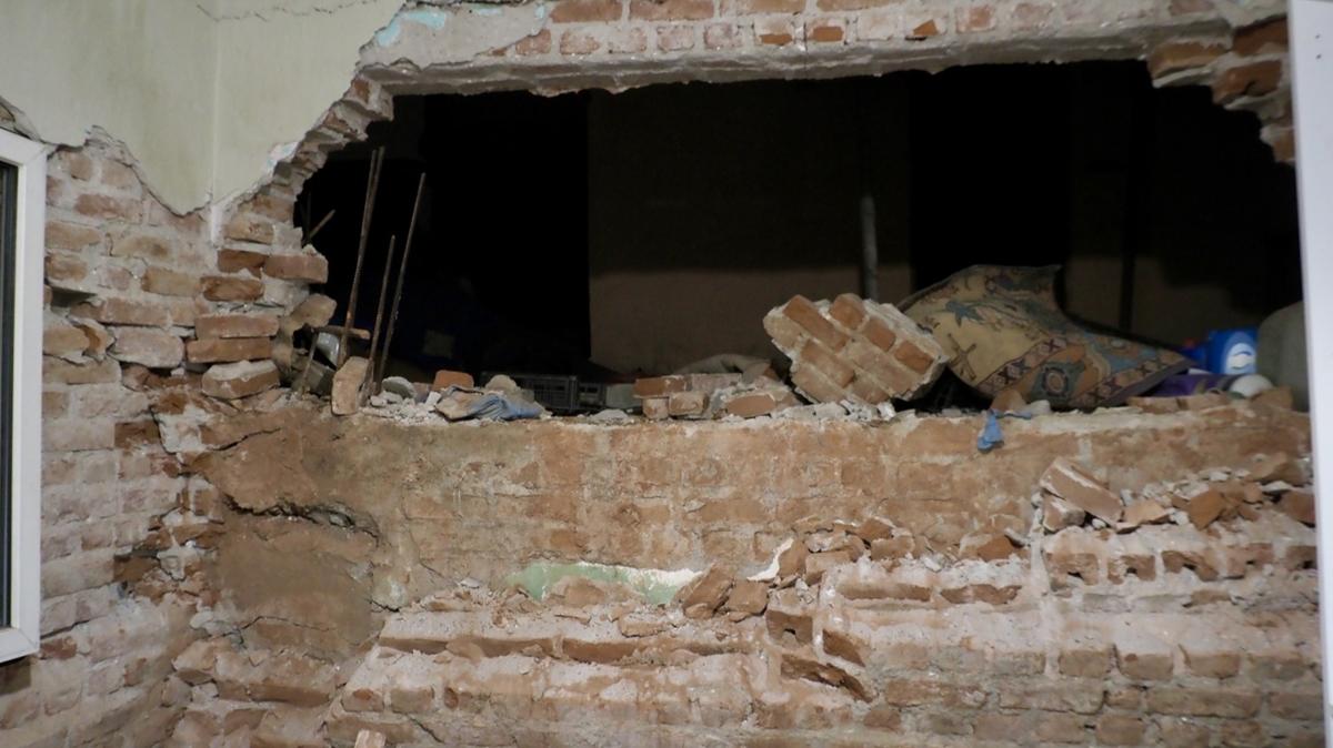CHP beceriksizliinin bir rnei: Depremin ykamad evi belediye ykacak