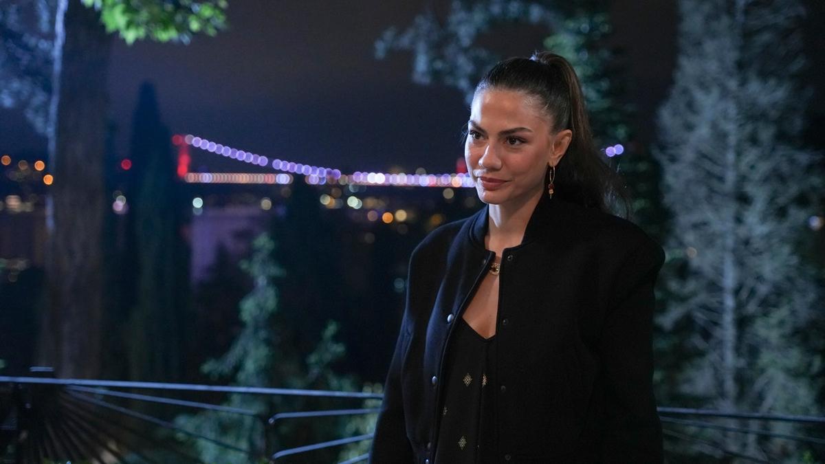 Eref Rya'nn Nisan' Demet zdemir'den iddial k! 'arky ok gzel syledim'