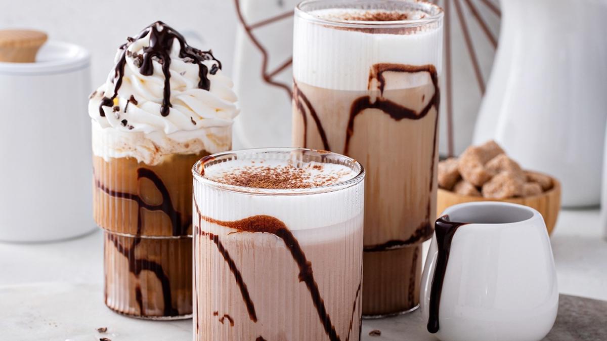 Dnyann en kolay milkshake tarifi: 3 dakikada 3 malzemeli iecek
