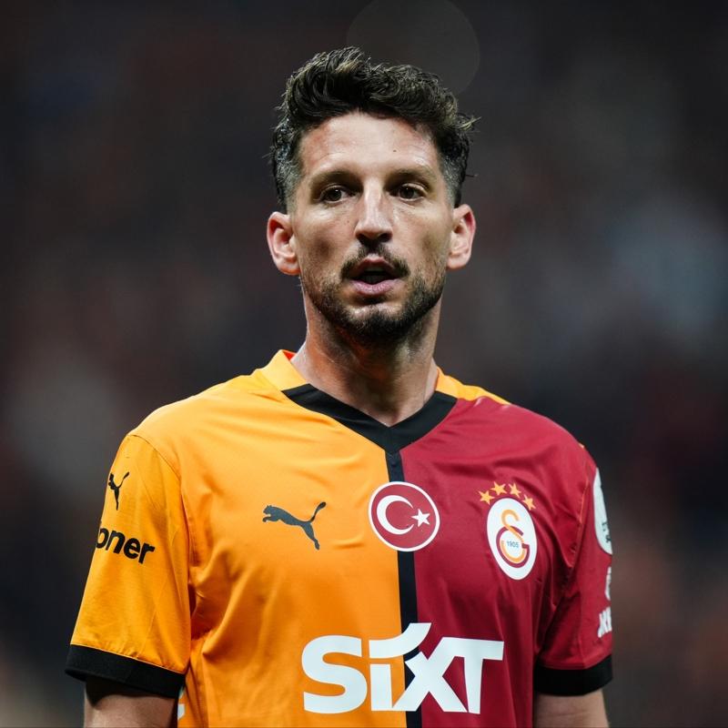 Bir devir sona eriyor! Dries Mertens kramponlarn asyor