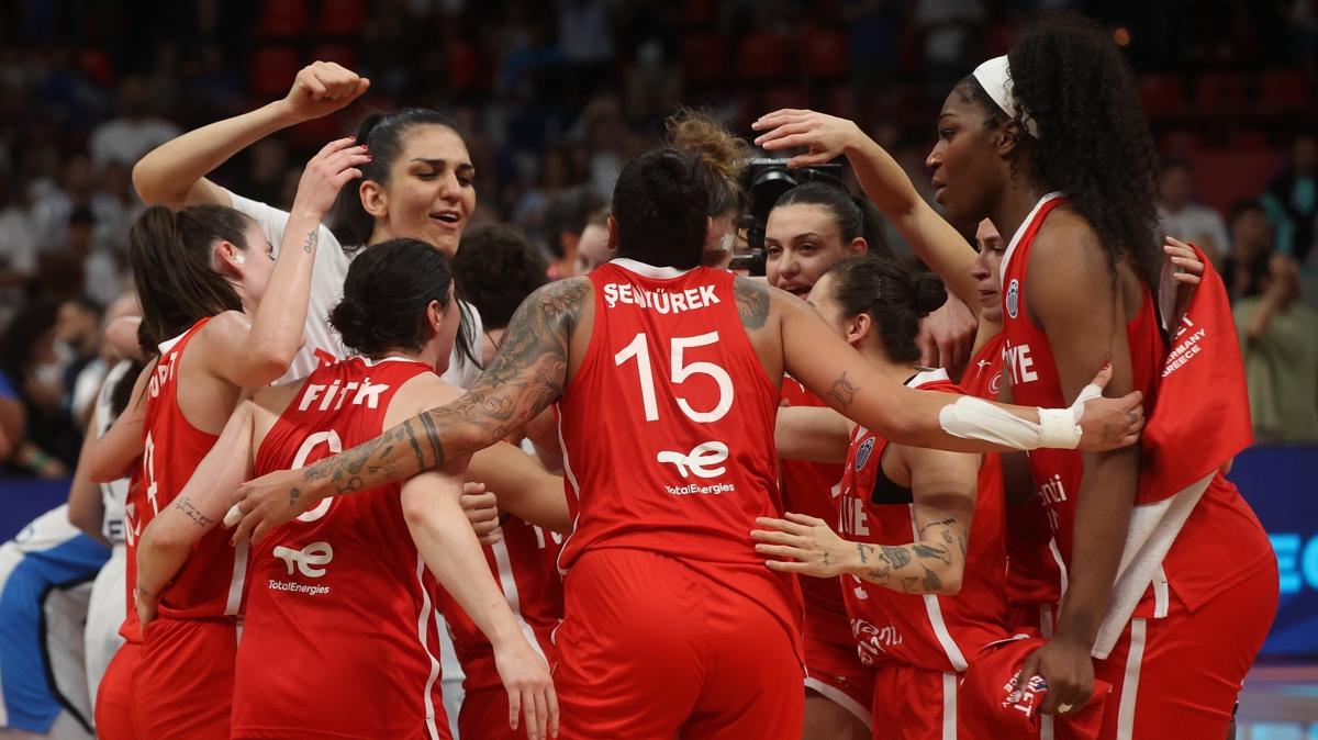 A Milli Kadn Basketbol Takm, yar final iin talya karsnda