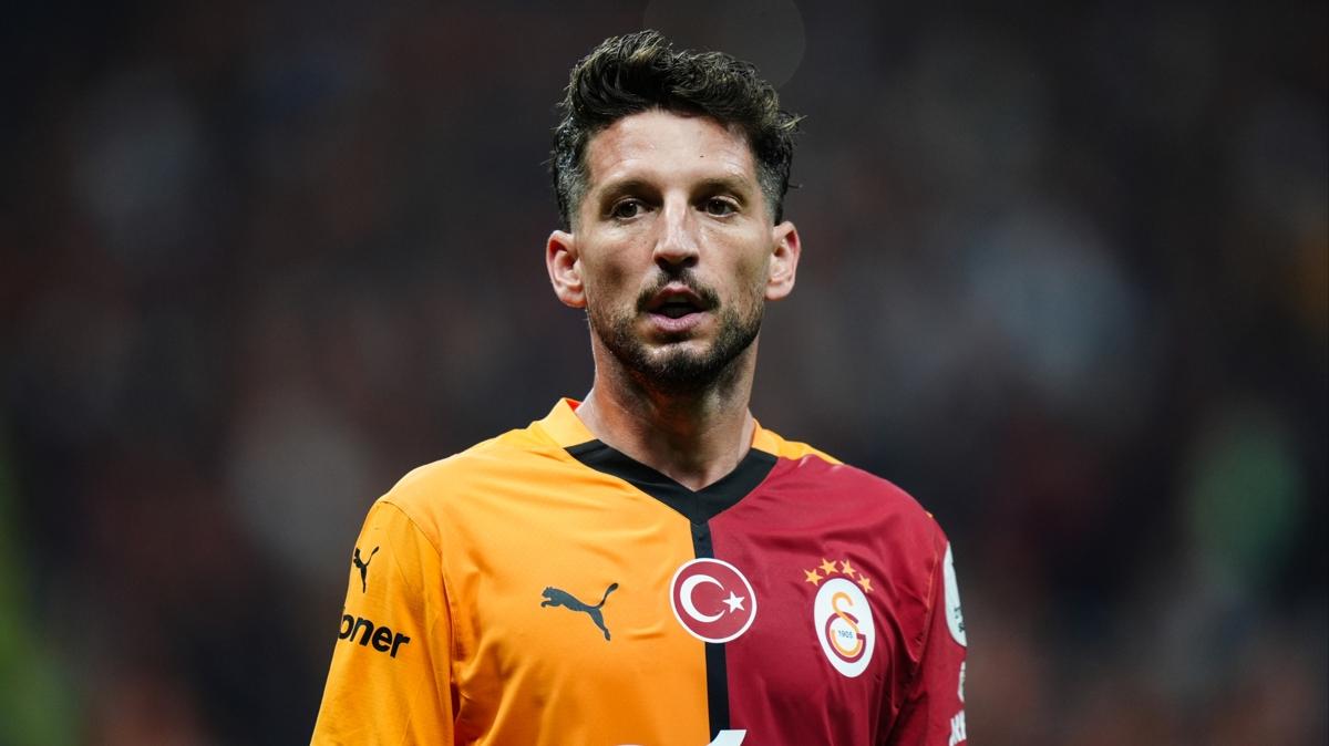 Bir devir sona eriyor! Dries Mertens kramponlarn asyor