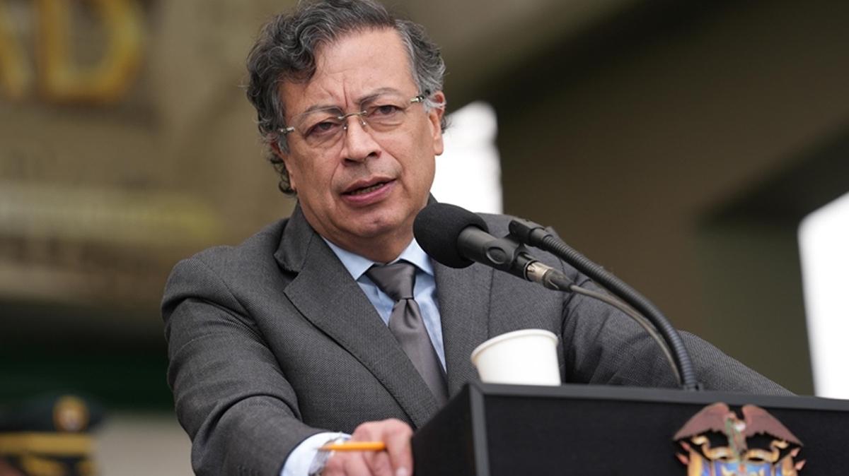Kolombiya Cumhurbakan Petro Netanyahu'yu hedef ald: Dnya savann eiindeyiz