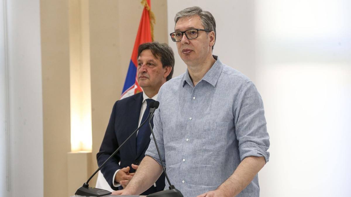 Srbistan'dan srail'e ok: Resmen durdu