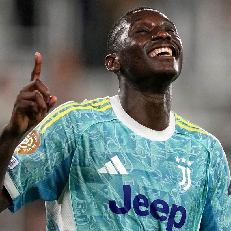 Kolo Muani: Juventus'ta mutluyum