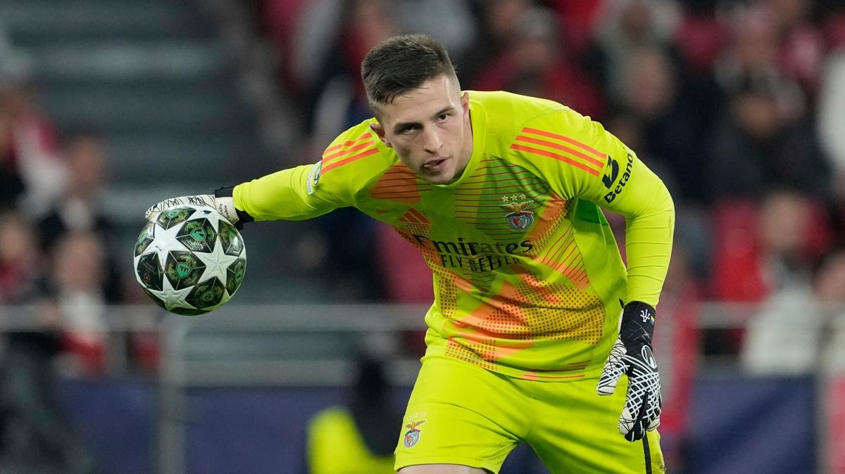 Trubin Van der Sar Anatoliy Trubin fotoraflar resimleri