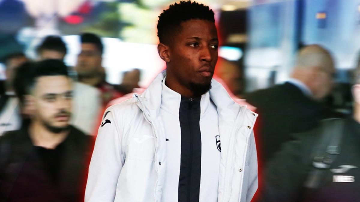 Ve stanbul'a geliyor! Ezeli rakibin yeni golcs Simon Banza