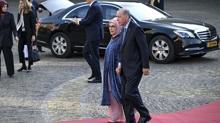 Bakan Erdoan, NATO liderleri onuruna verilen yemee katld