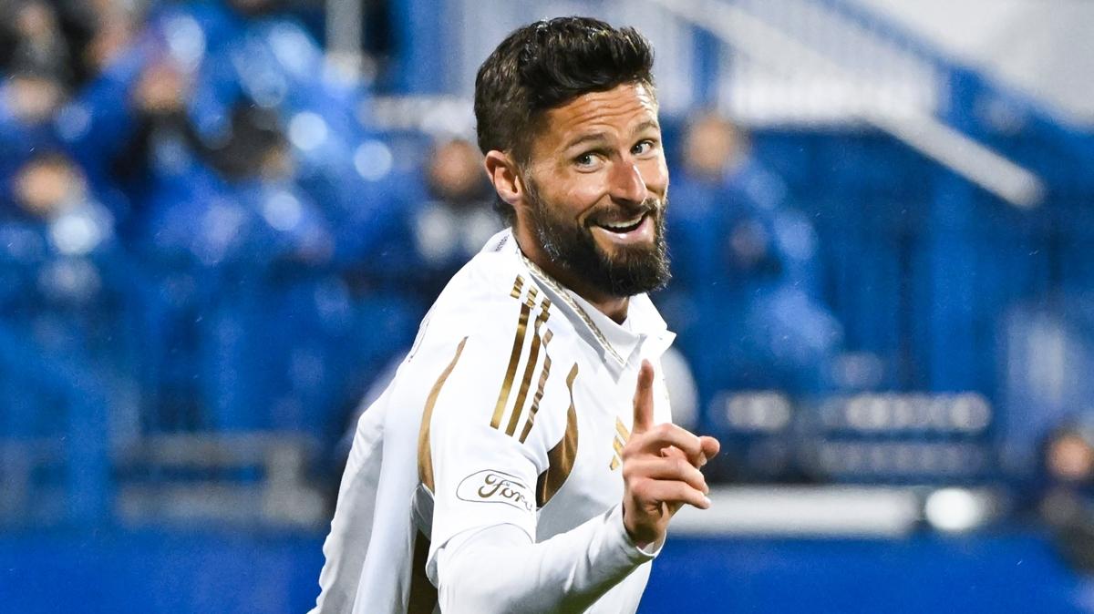 Lille'den Olivier Giroud hamlesi